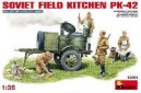 1/35 Soviet field kitchen KP-42 w/crew