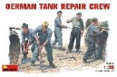 1/35 German Tank Repairing Crew