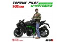 1/32 Top Gun pilot with motorbike